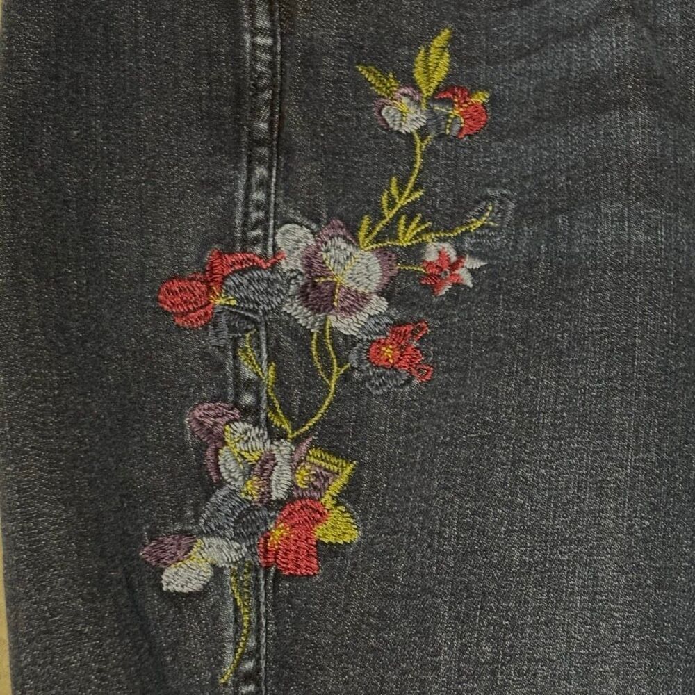 J. Jill Denim 14 Petite embroidered flowers Authentic Fit slim ankle jeans - Picture 10 of 11